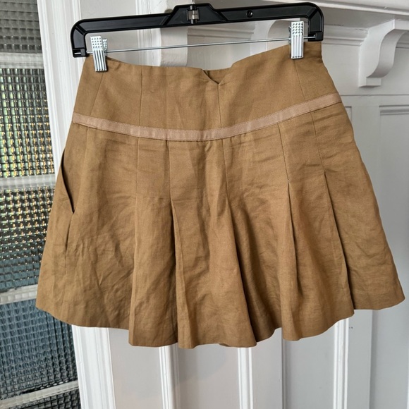 Mathew Williamson Women’s Pleated Shorts Dark Tan Linen Blend Pockets Sz 2 NWOT - Picture 5 of 13